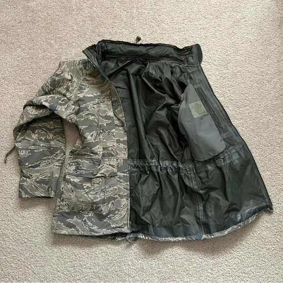 USAF Military AIR FORCE Tiger Stripe Parka GoreTex Rain Coat Men Sz large long - Picture 9 of 16